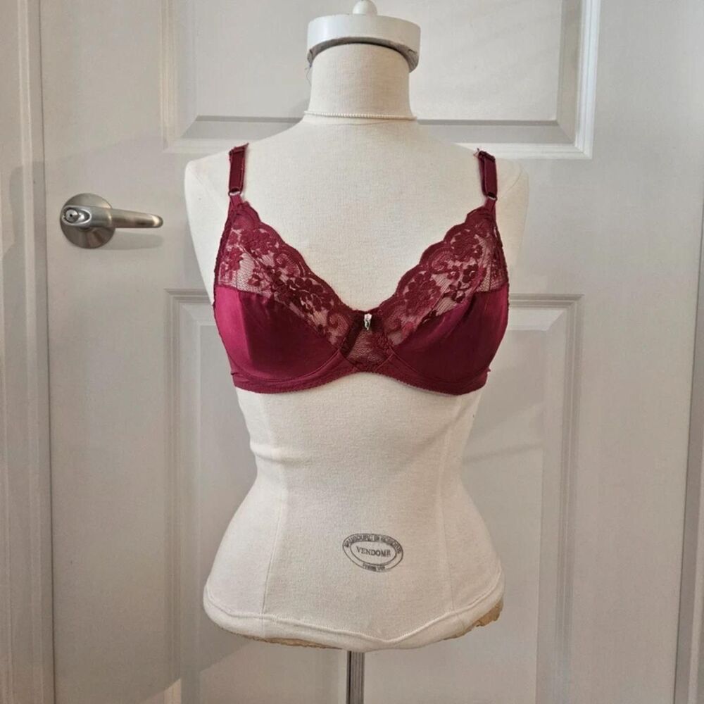 Vintage maidenform chantilly bra 36c Women's Burgundy Bra